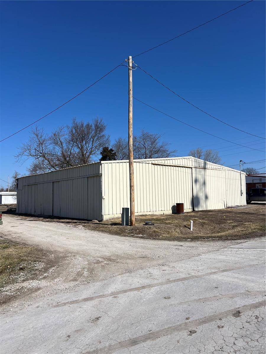 na - Commercial Sale