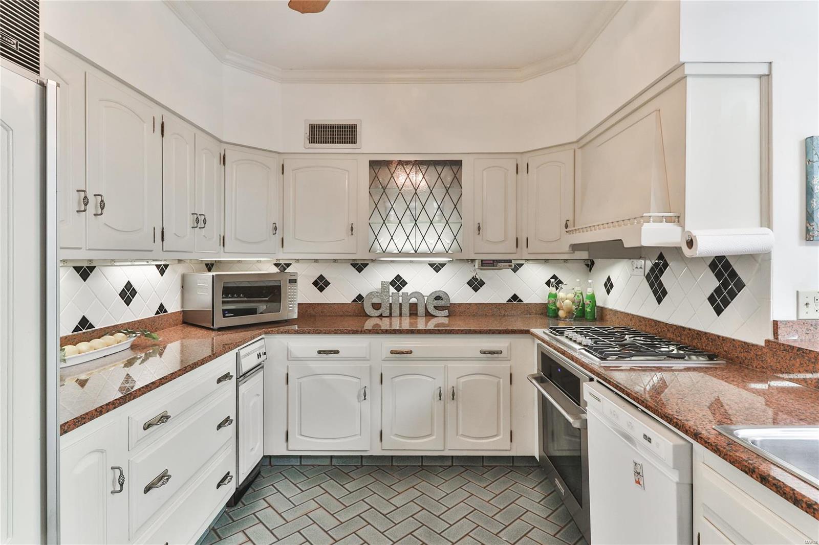 Clayton Terrace - Residential