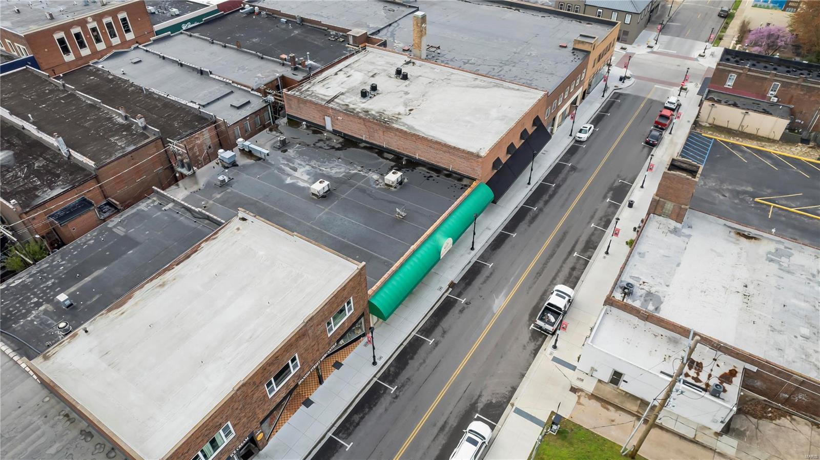 Range Csandford Ellis - Commercial Sale
