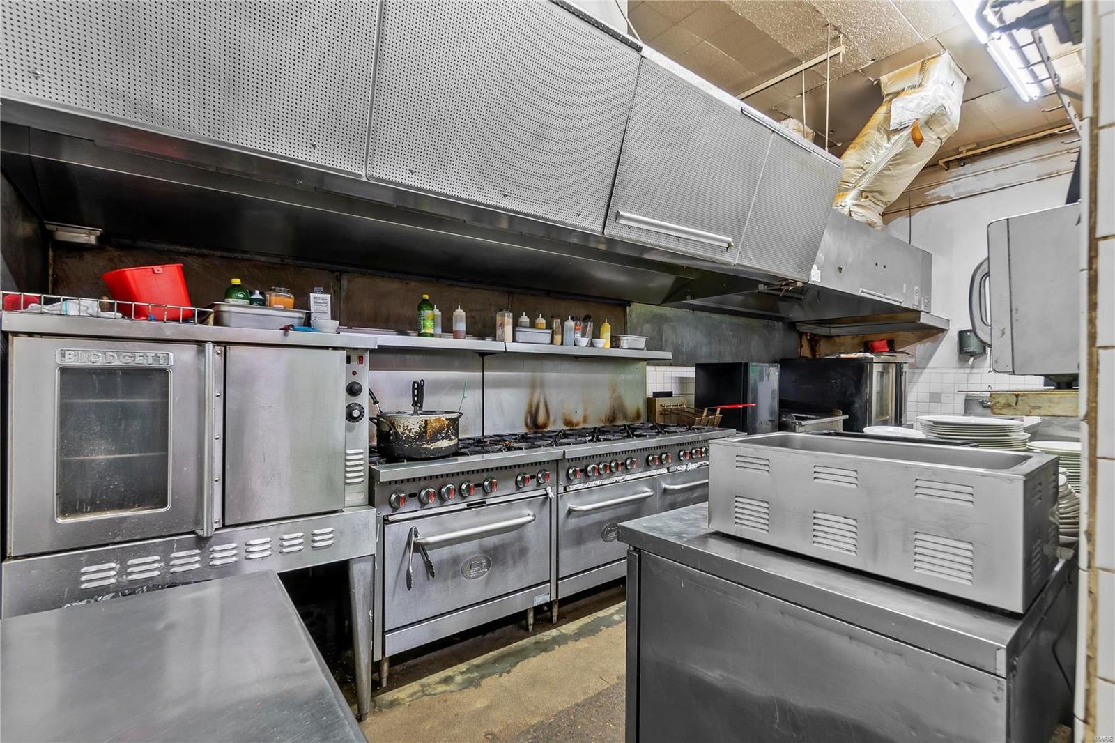 Range Csandford Ellis - Commercial Sale