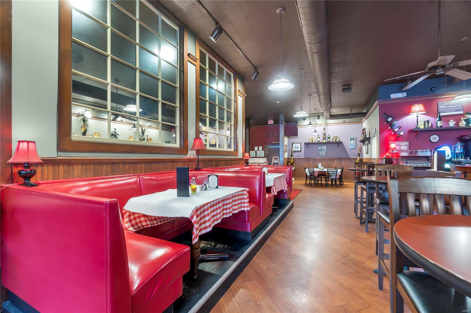 Range Csandford Ellis - Commercial Sale