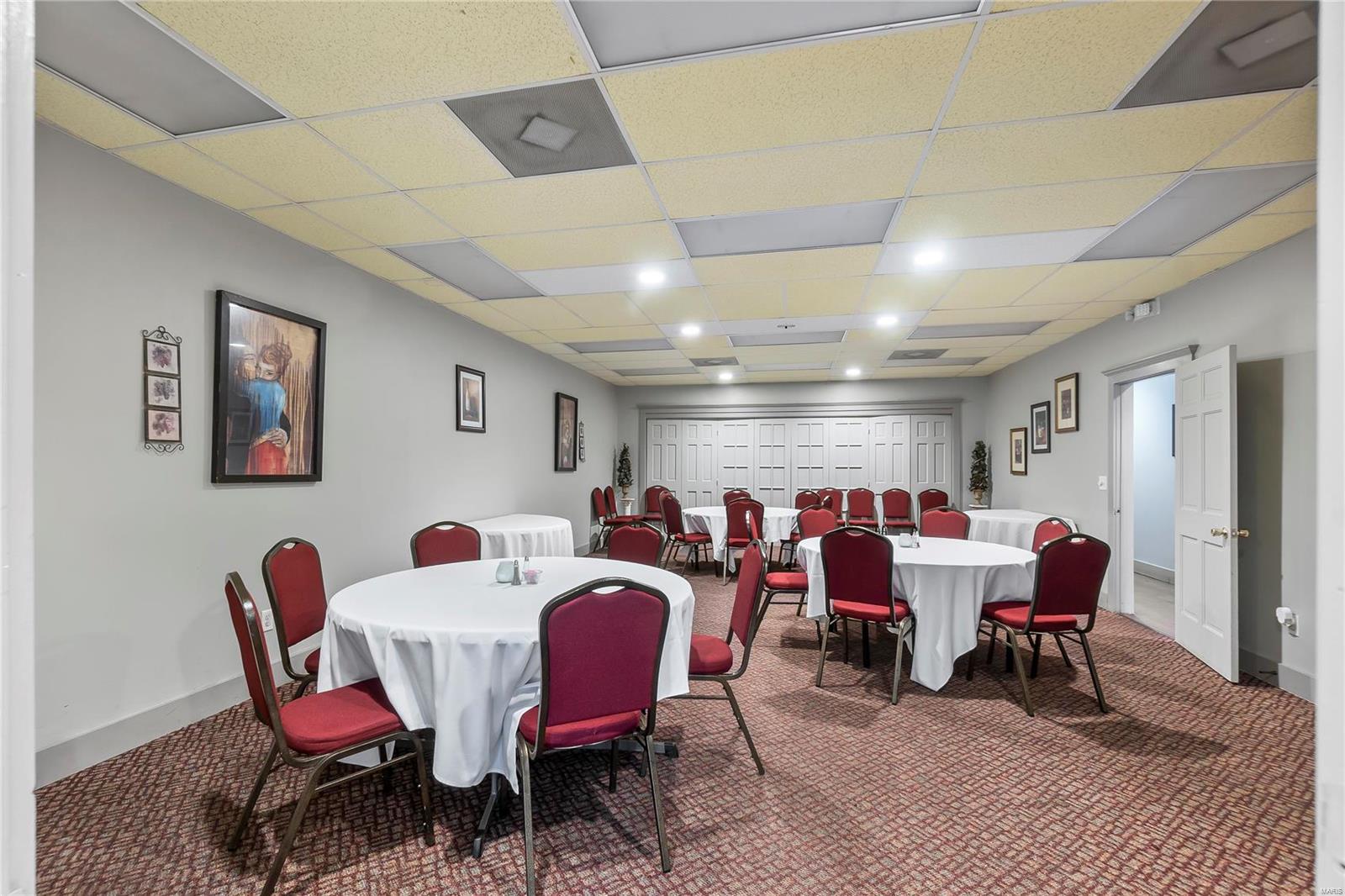 Range Csandford Ellis - Commercial Sale