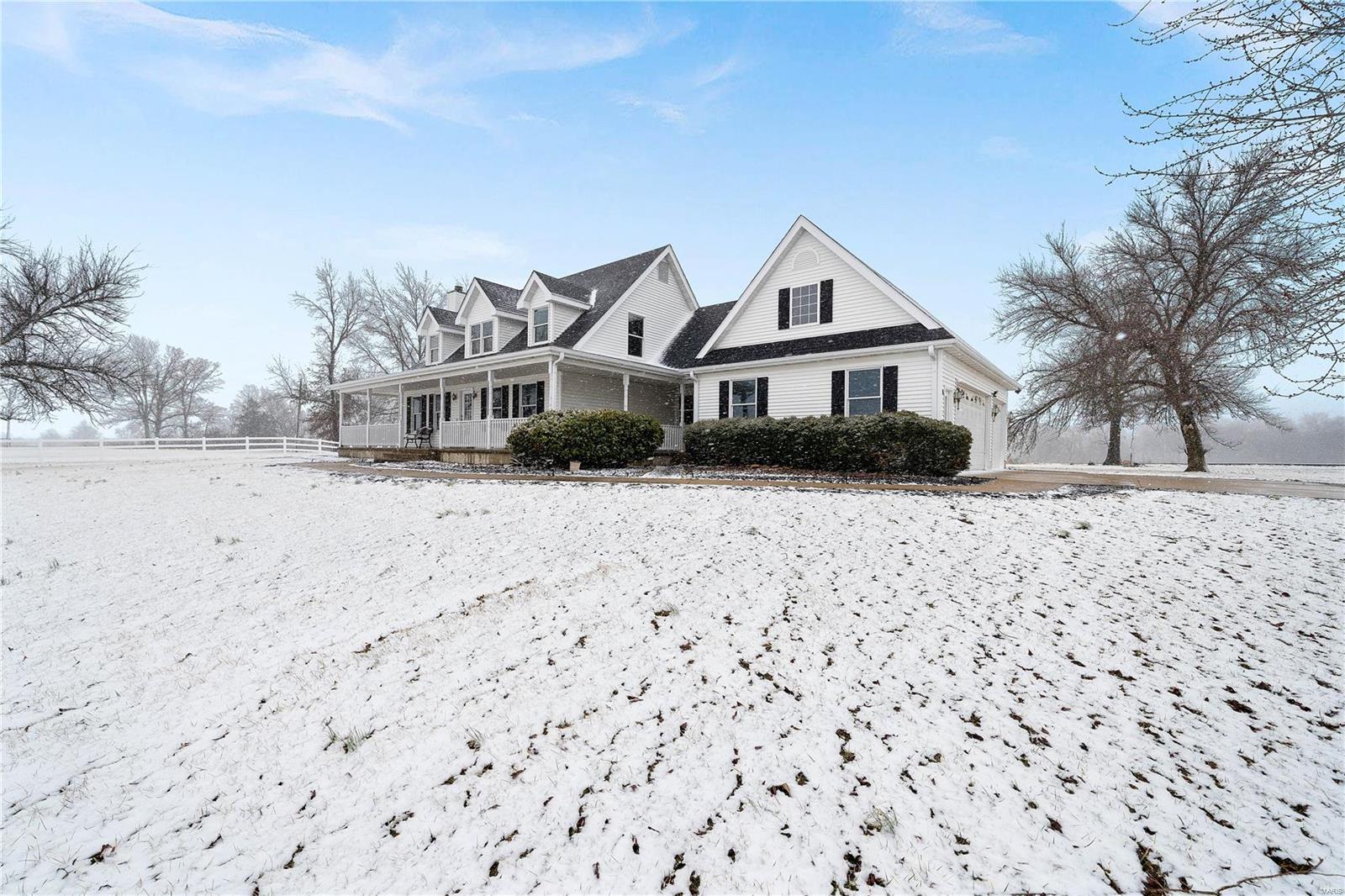 10 Meadow Brooke Court