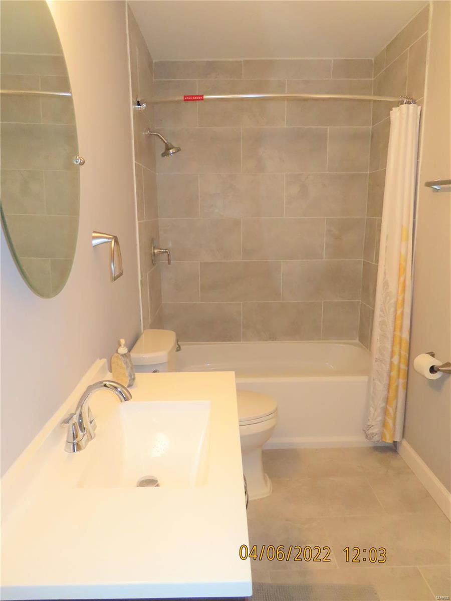 Lake Village 2 - Residential