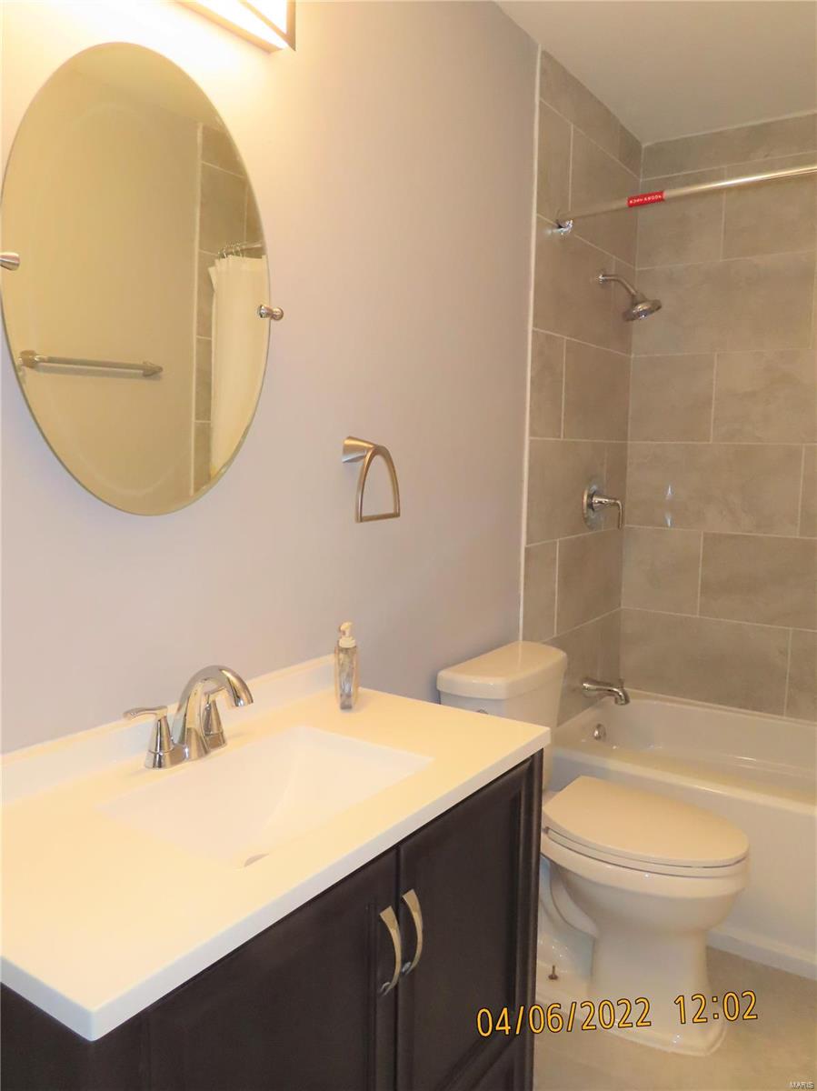 Lake Village 2 - Residential