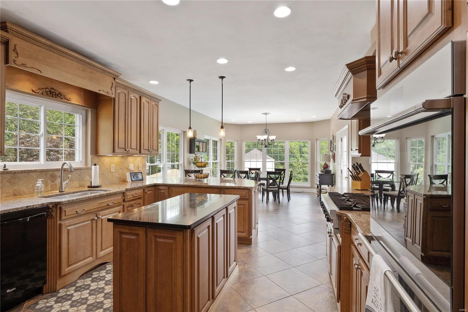 Manors Way Town & Co - Residential