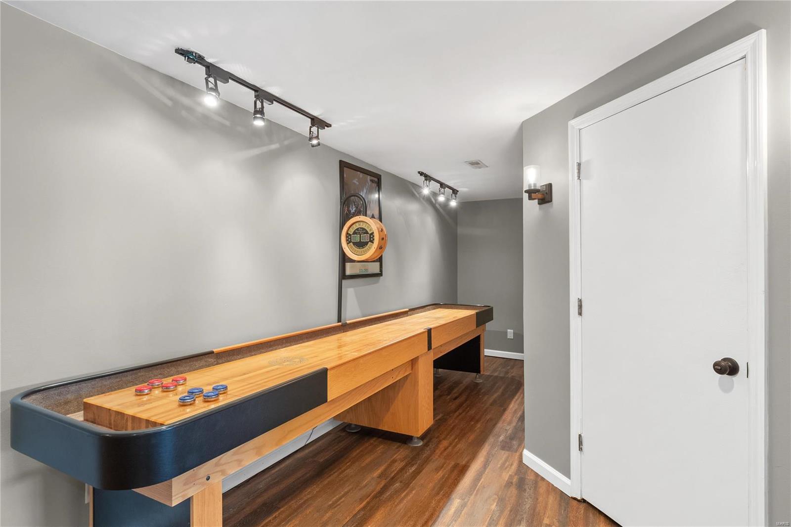 Manors Way Town & Co - Residential