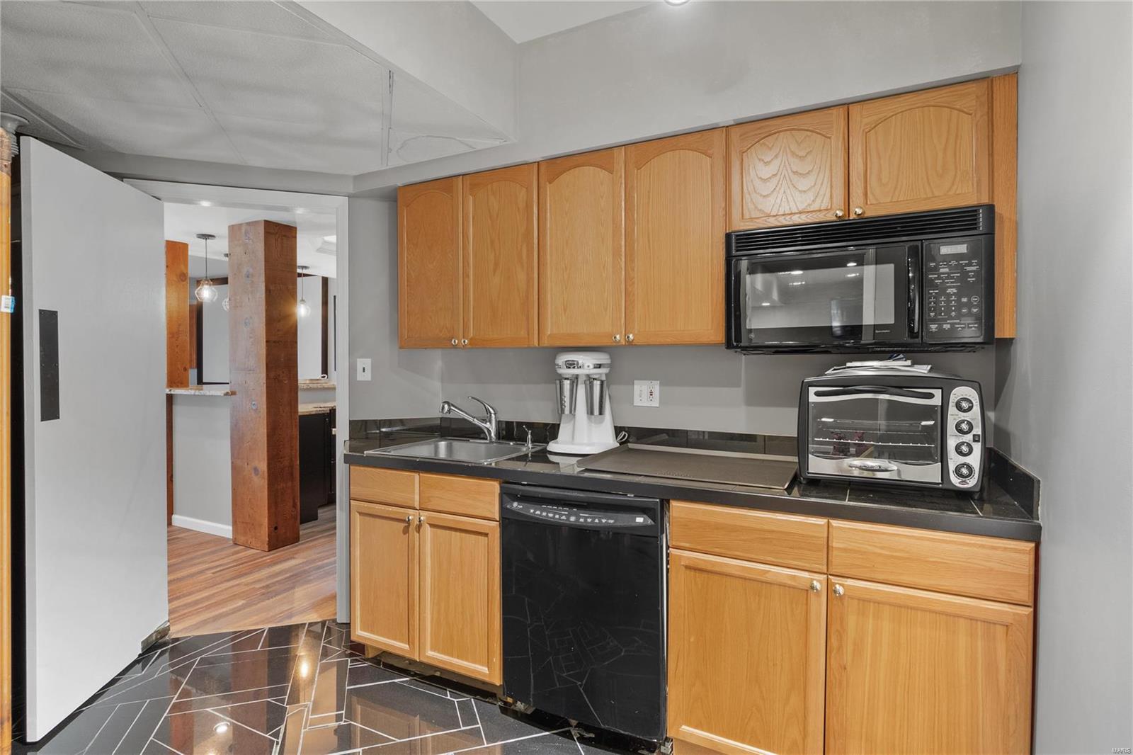 Manors Way Town & Co - Residential