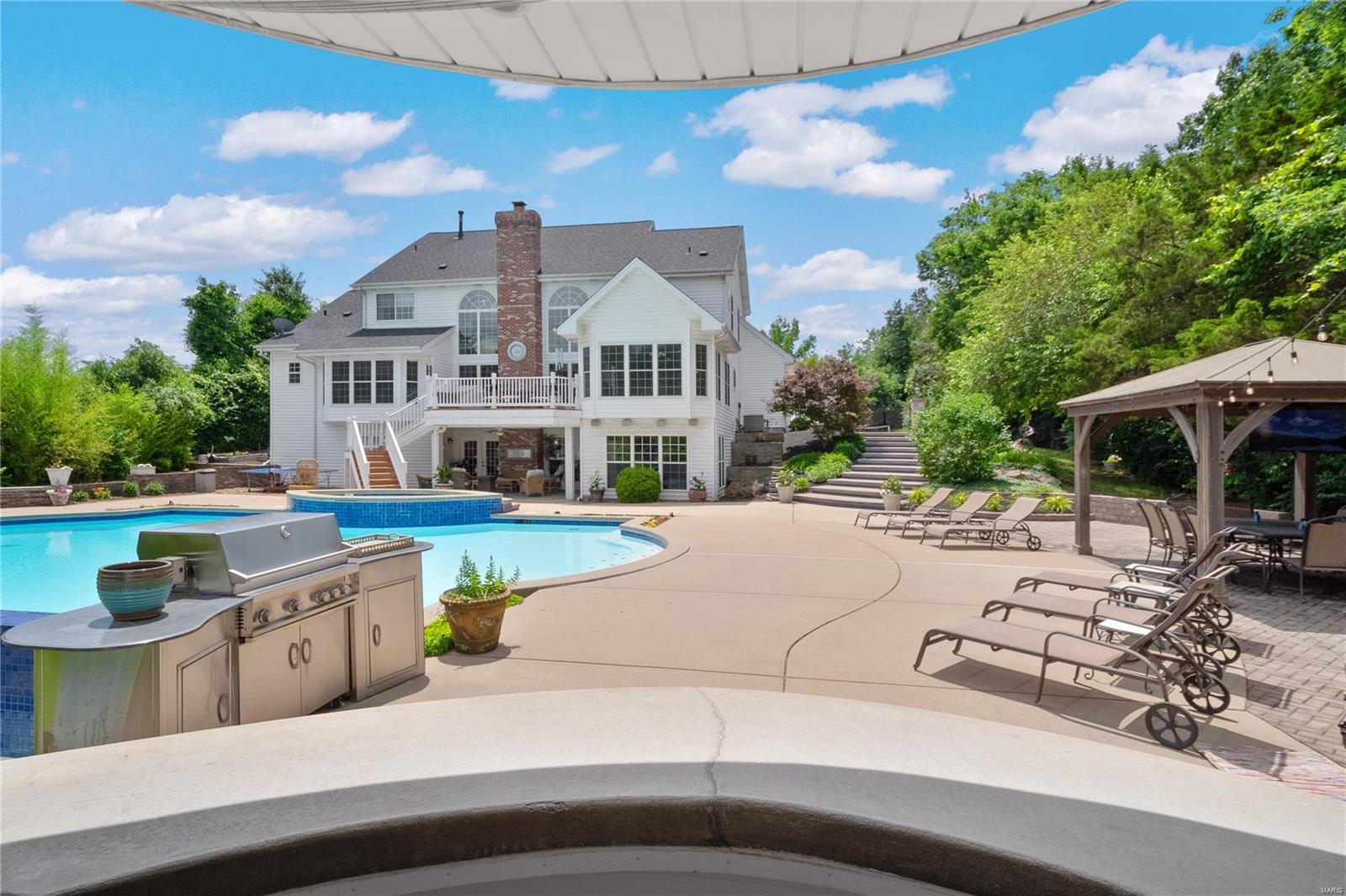 Manors Way Town & Co - Residential