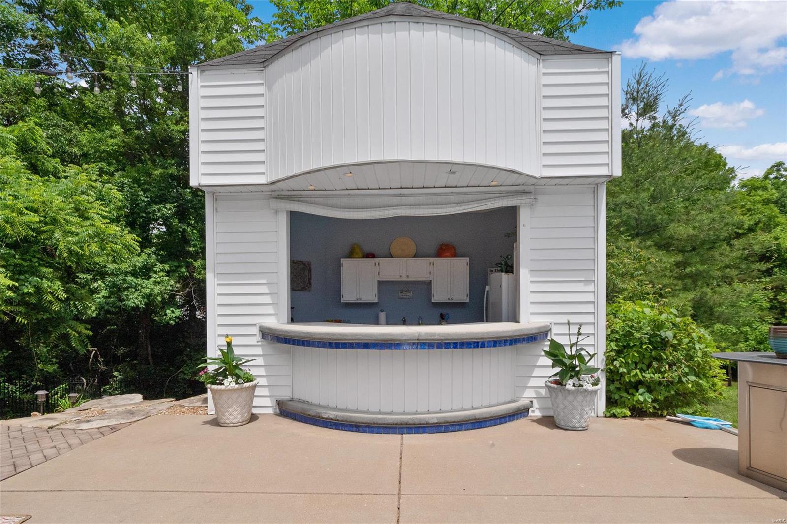 Manors Way Town & Co - Residential