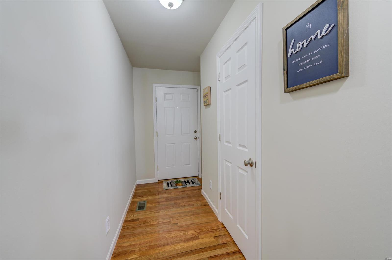 Countryshire #10 - Residential