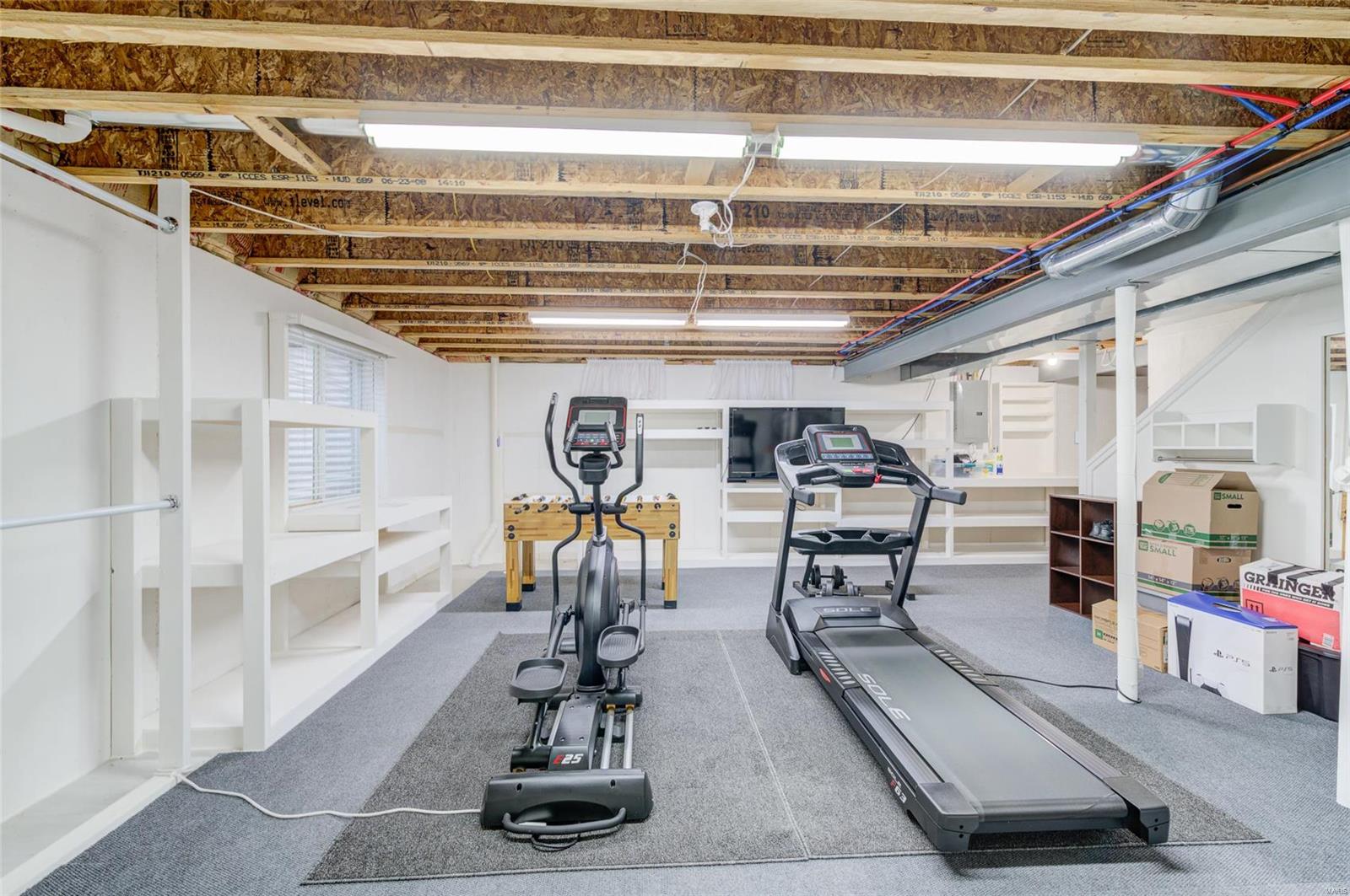 Countryshire #10 - Residential