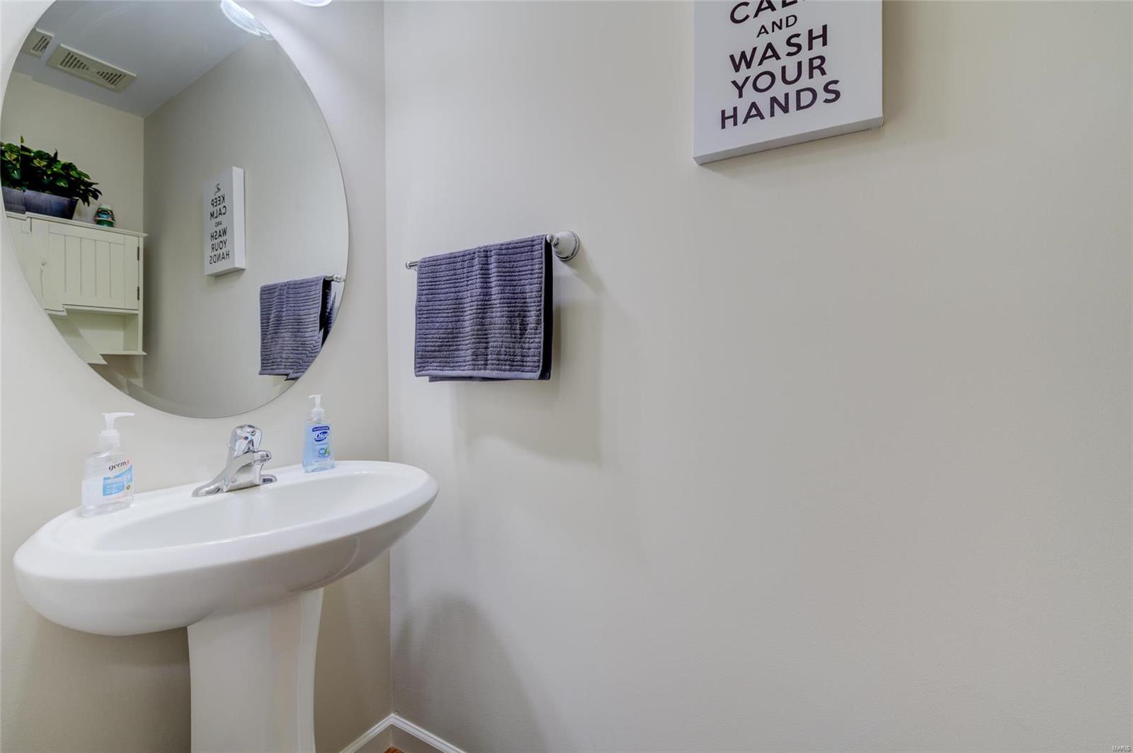 Countryshire #10 - Residential