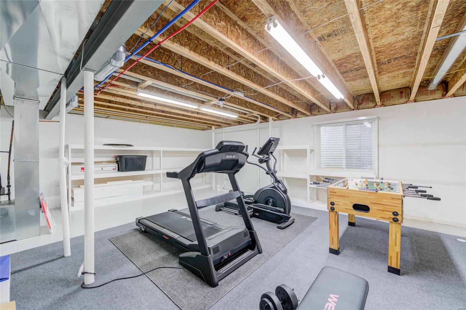 Countryshire #10 - Residential