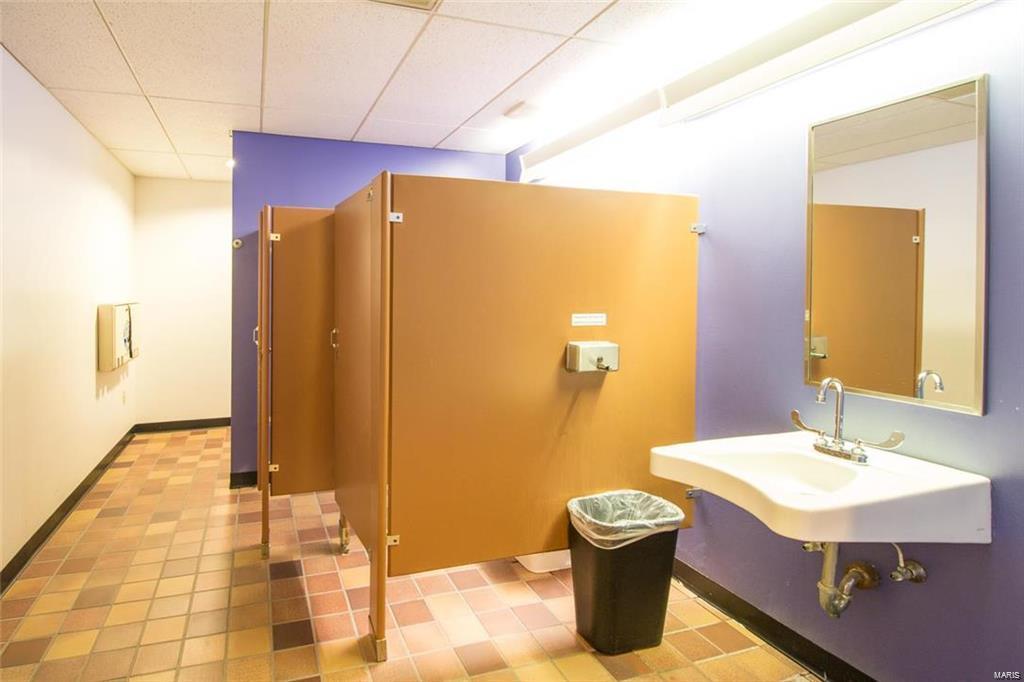 none - Commercial Sale