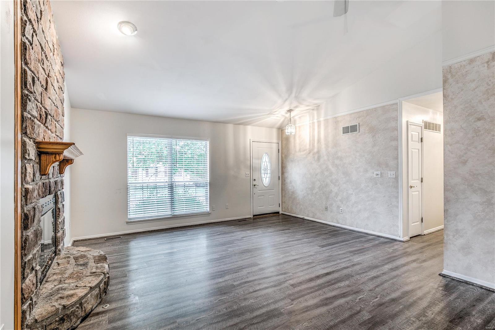 Royallsprings #2 - Residential