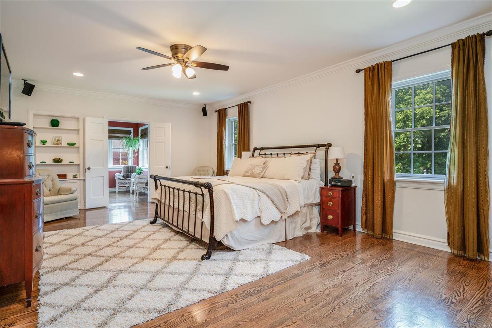 La Hacienda - Residential