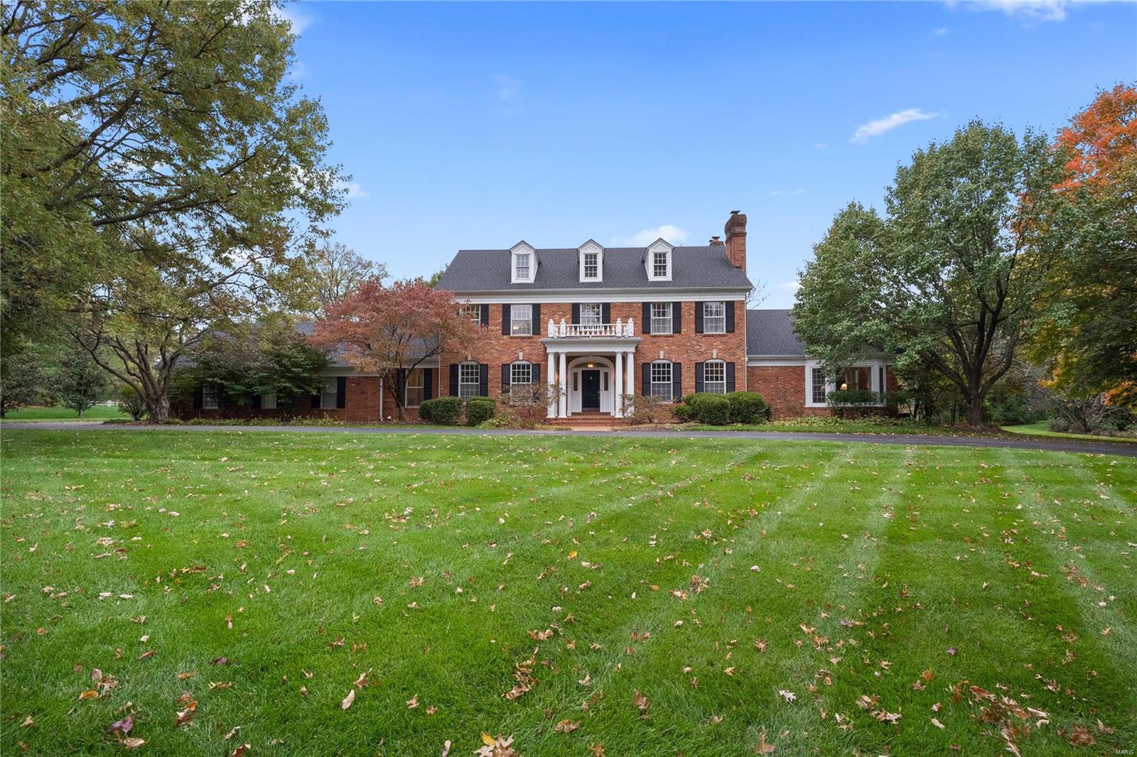 Steeplechase Lane - Residential