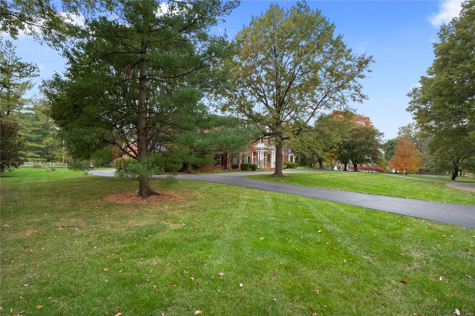 Steeplechase Lane - Residential