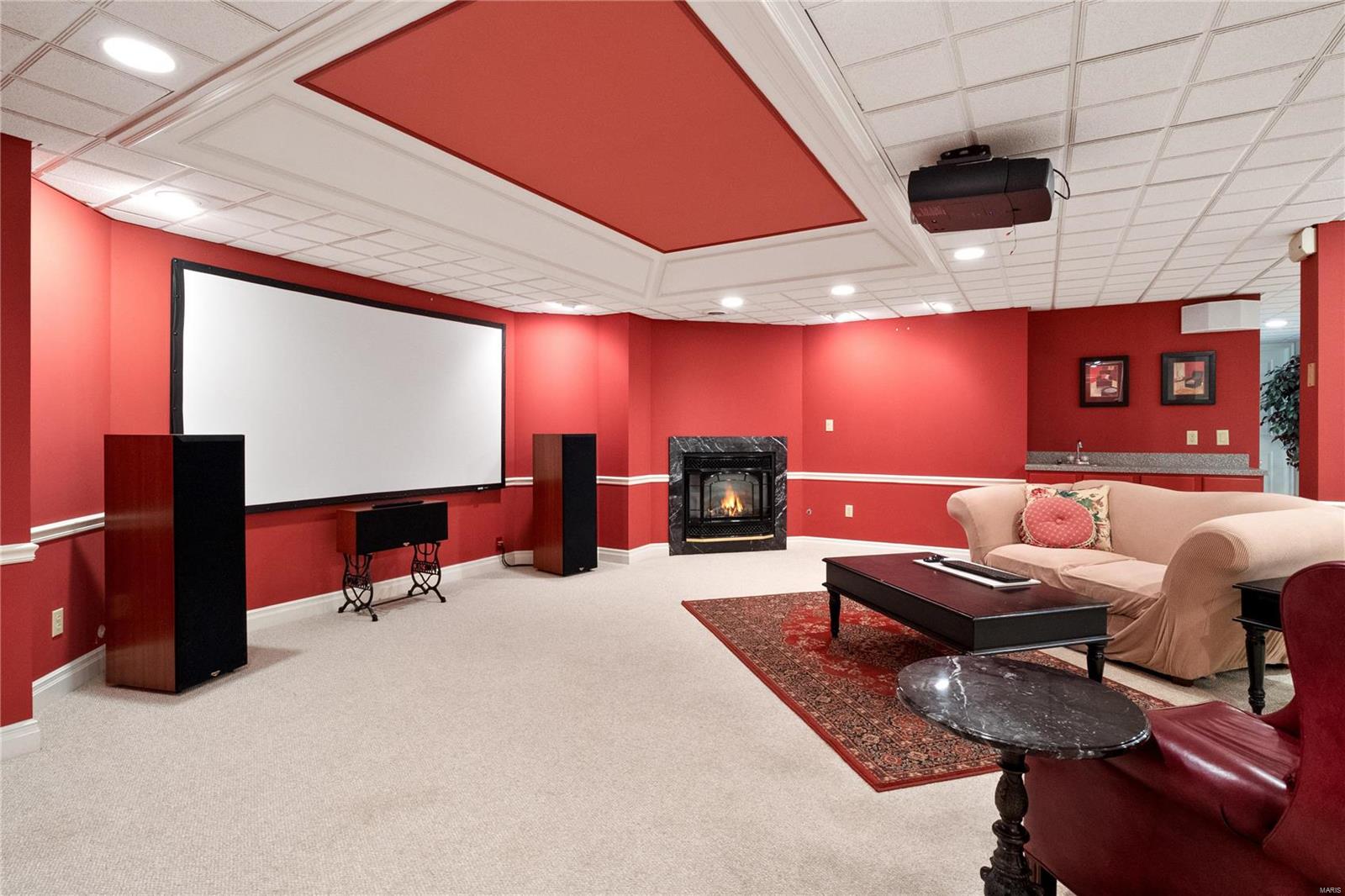 Steeplechase Lane - Residential