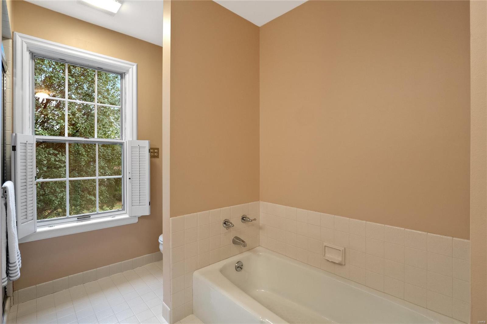 Steeplechase Lane - Residential