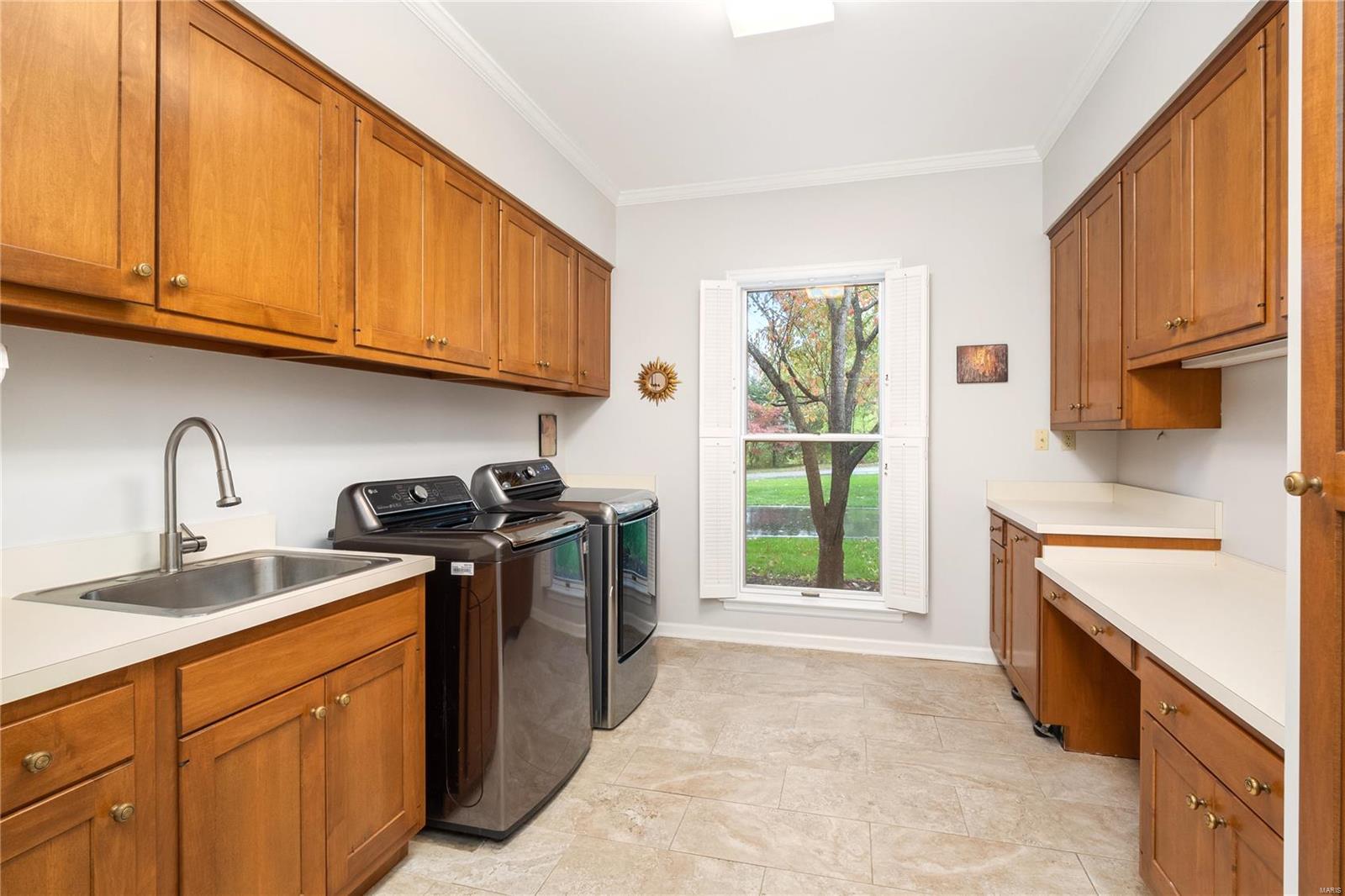 Steeplechase Lane - Residential