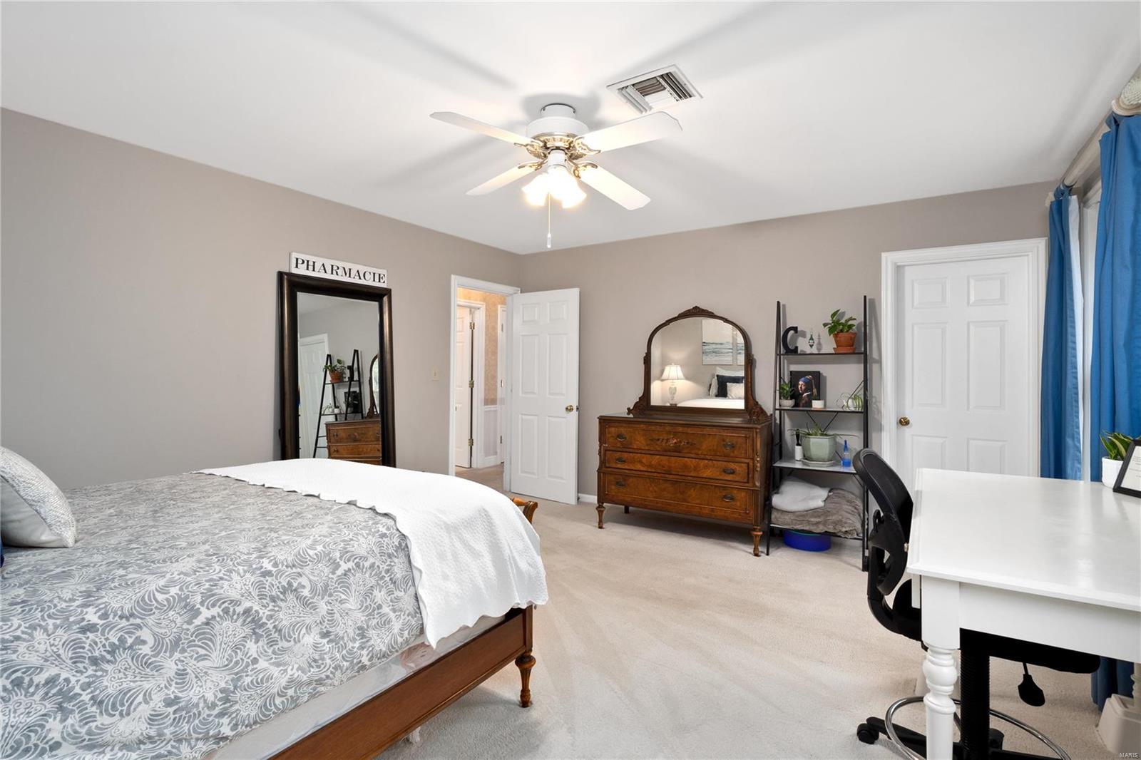 Steeplechase Lane - Residential