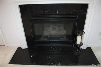 Oaks 01 - Residential