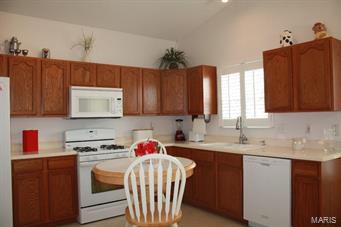 Oaks 01 - Residential