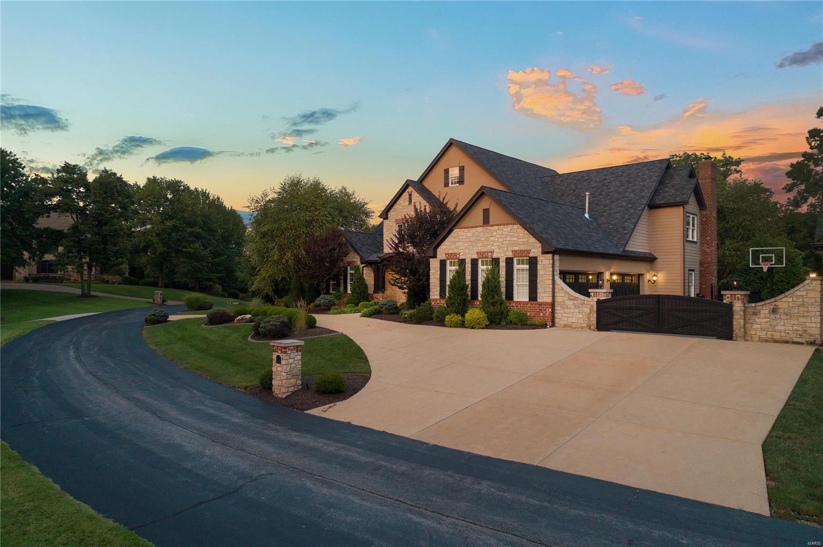 Wills Trace - Residential