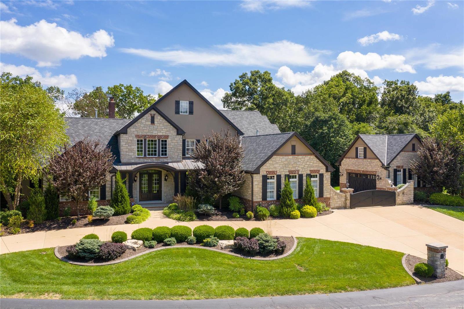 Wills Trace - Residential