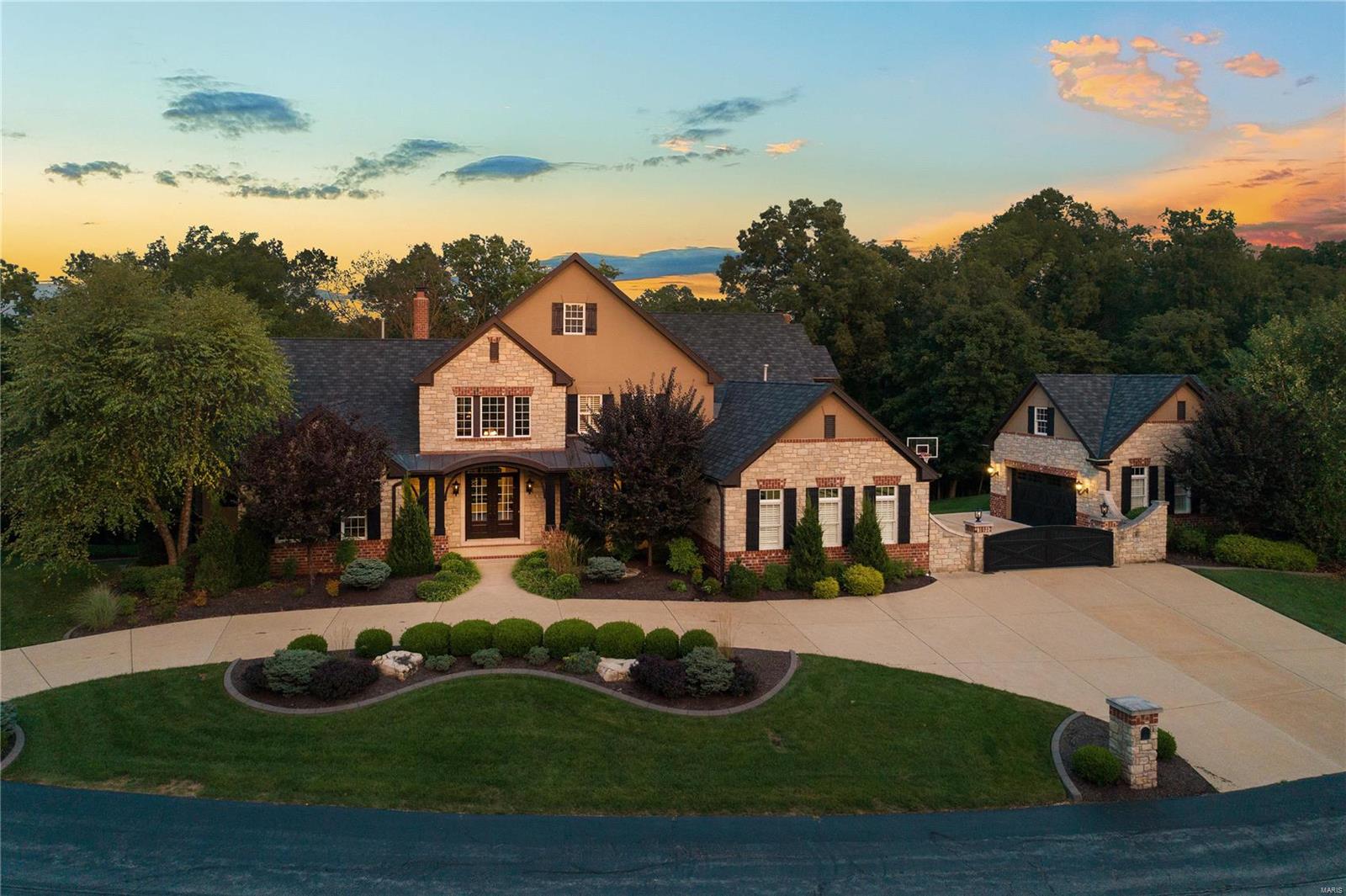 Wills Trace - Residential