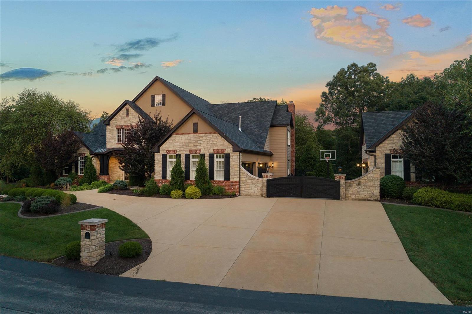 Wills Trace - Residential