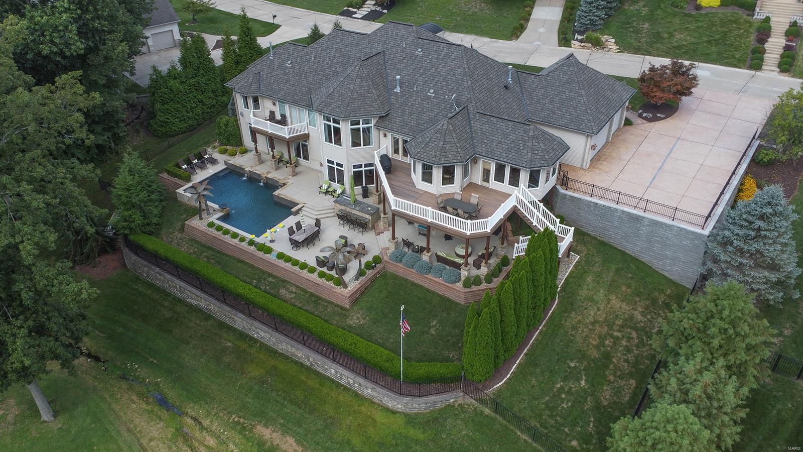 Tapawingo Place - Residential