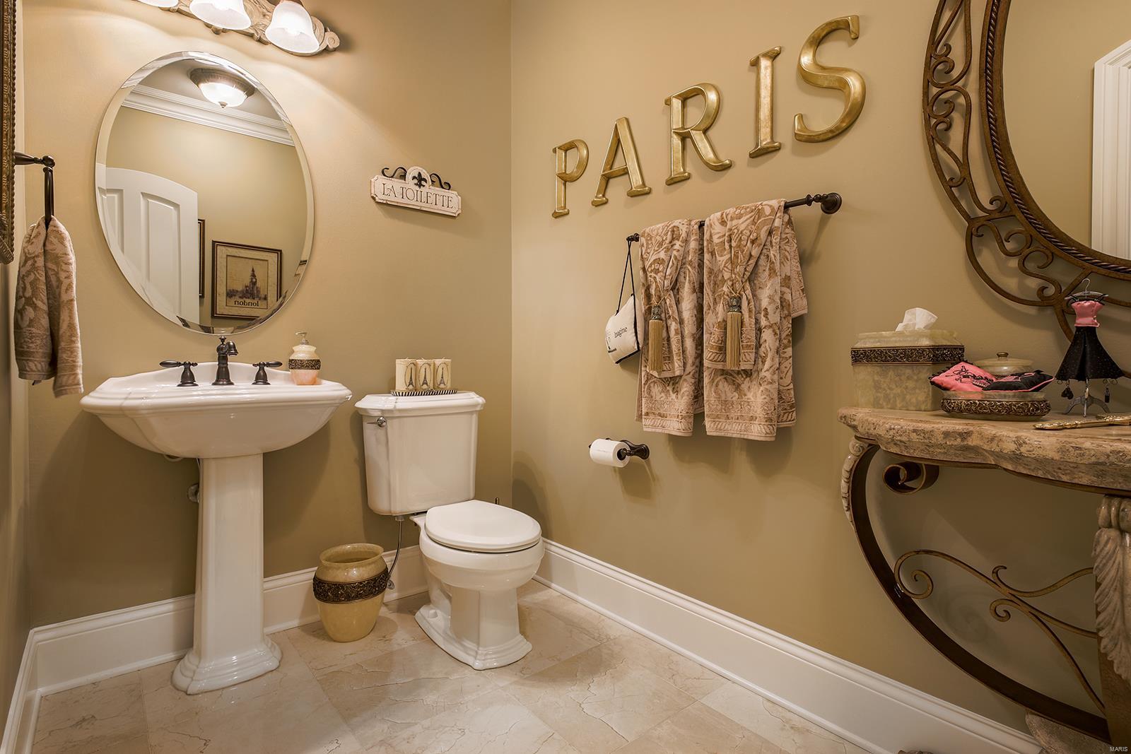 Tapawingo Place - Residential