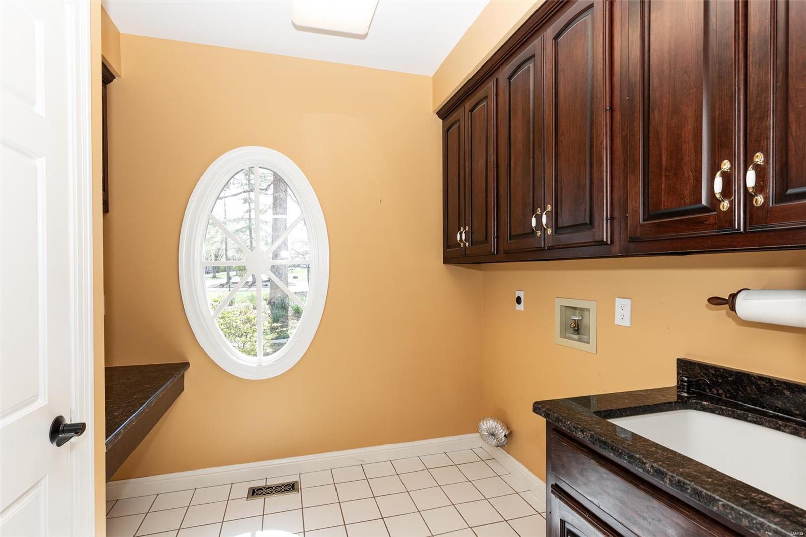 Kingspointe 2A - Residential