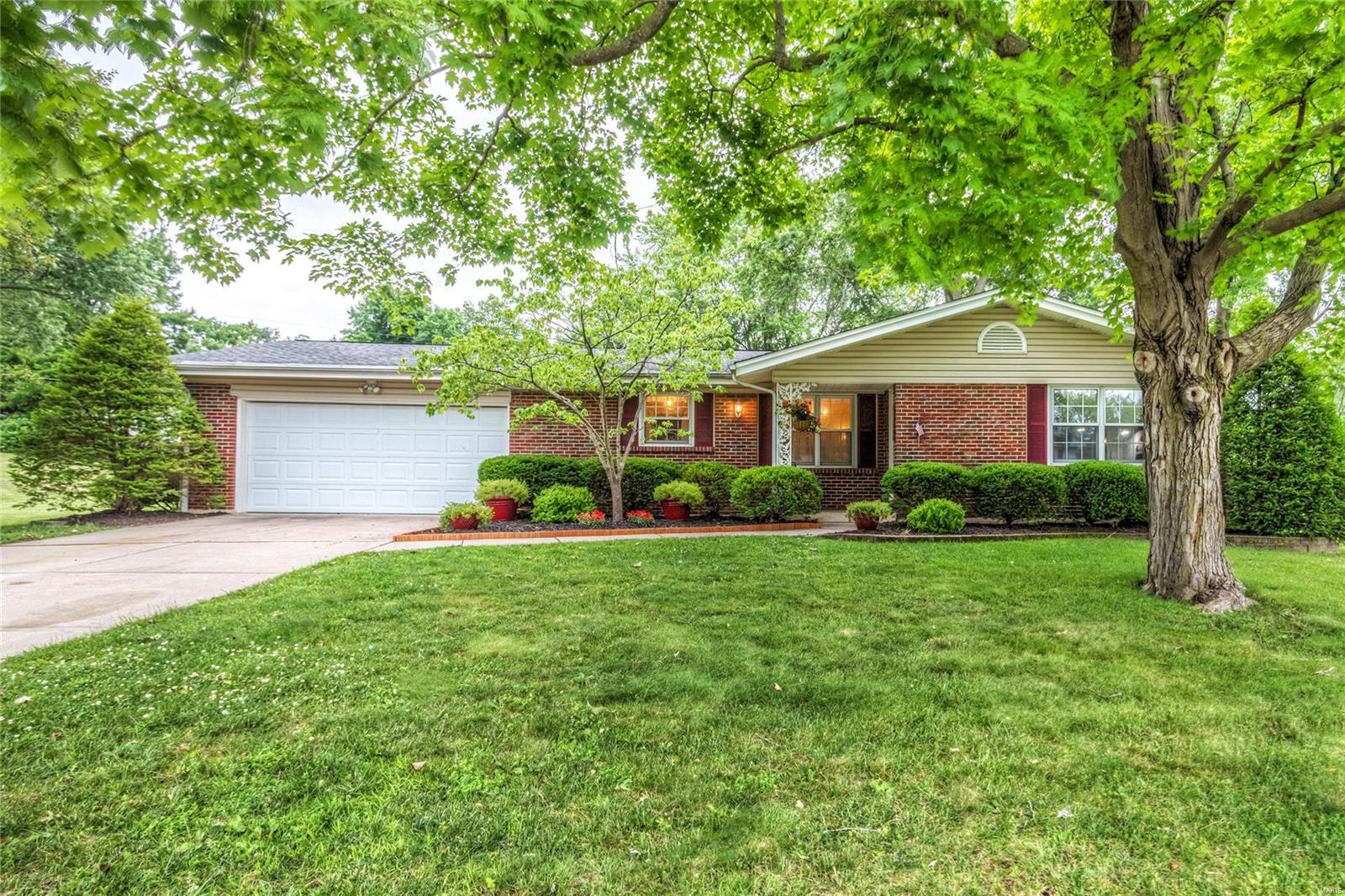 Oak Tree Estate - Residential