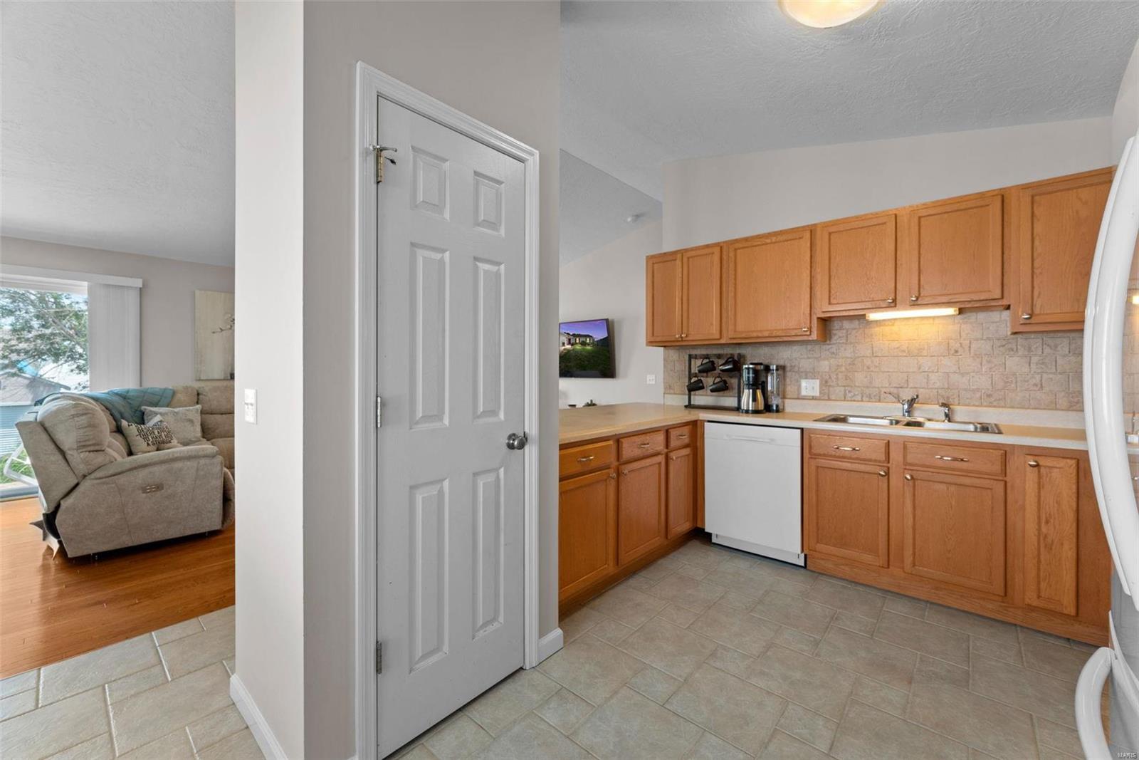 Whitetail Xing - Residential