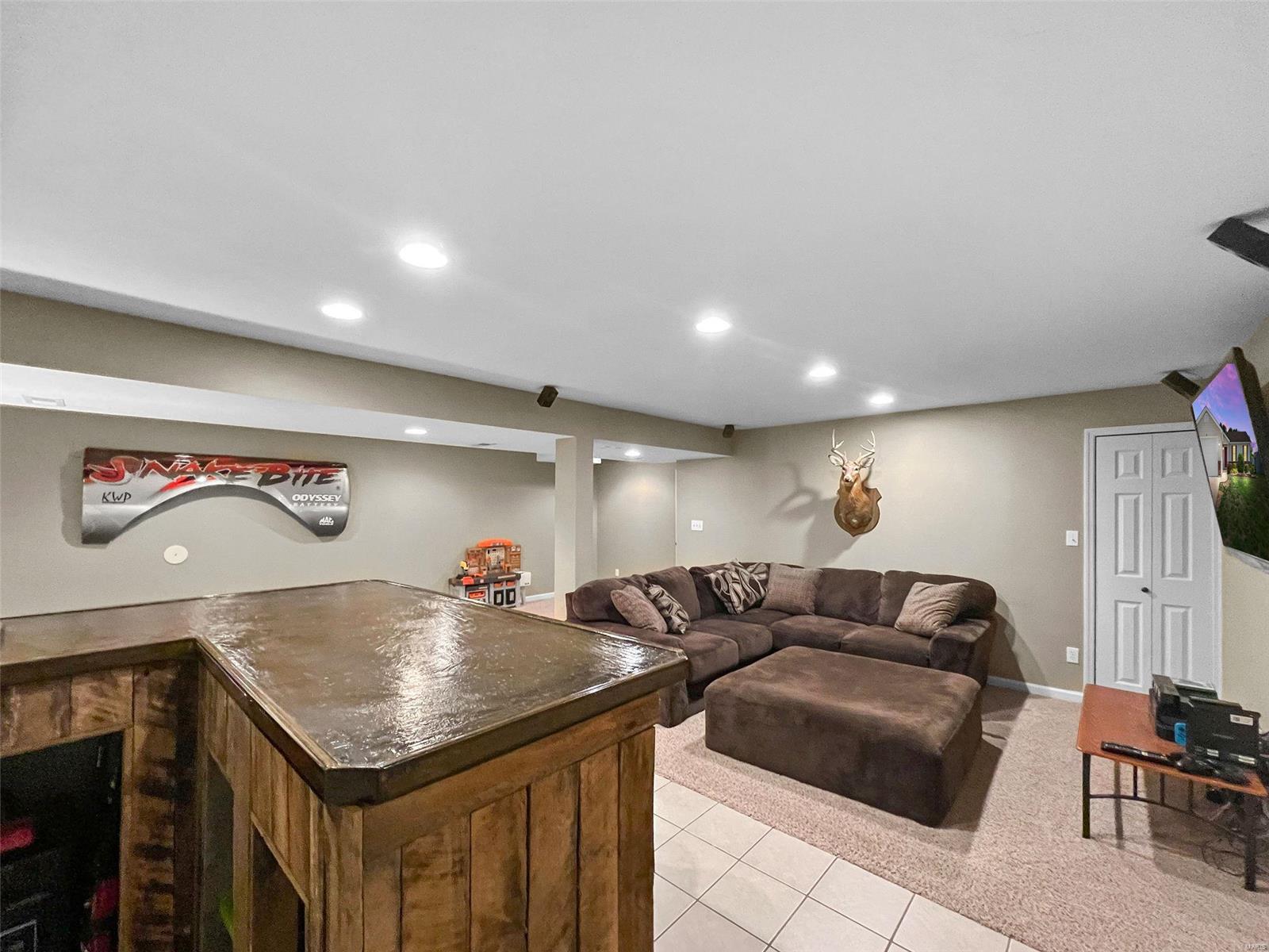 Whitetail Xing - Residential