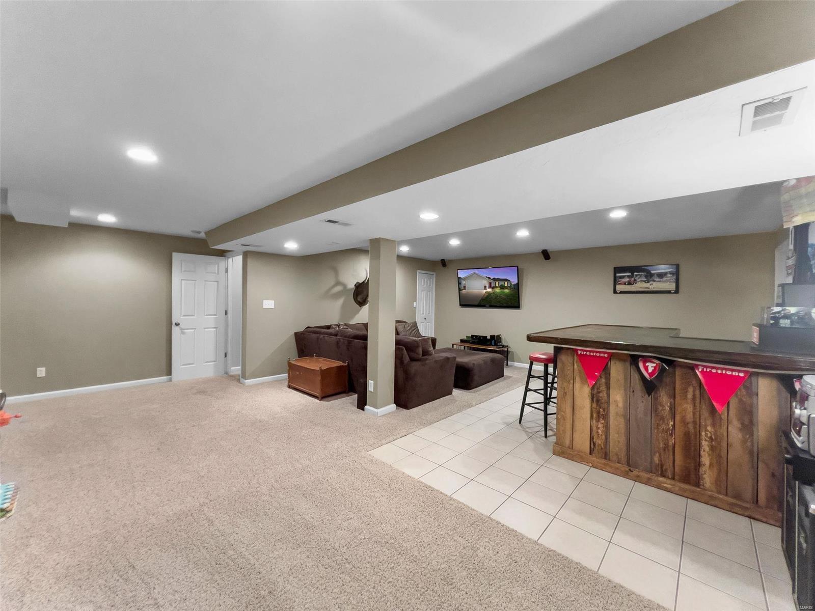 Whitetail Xing - Residential