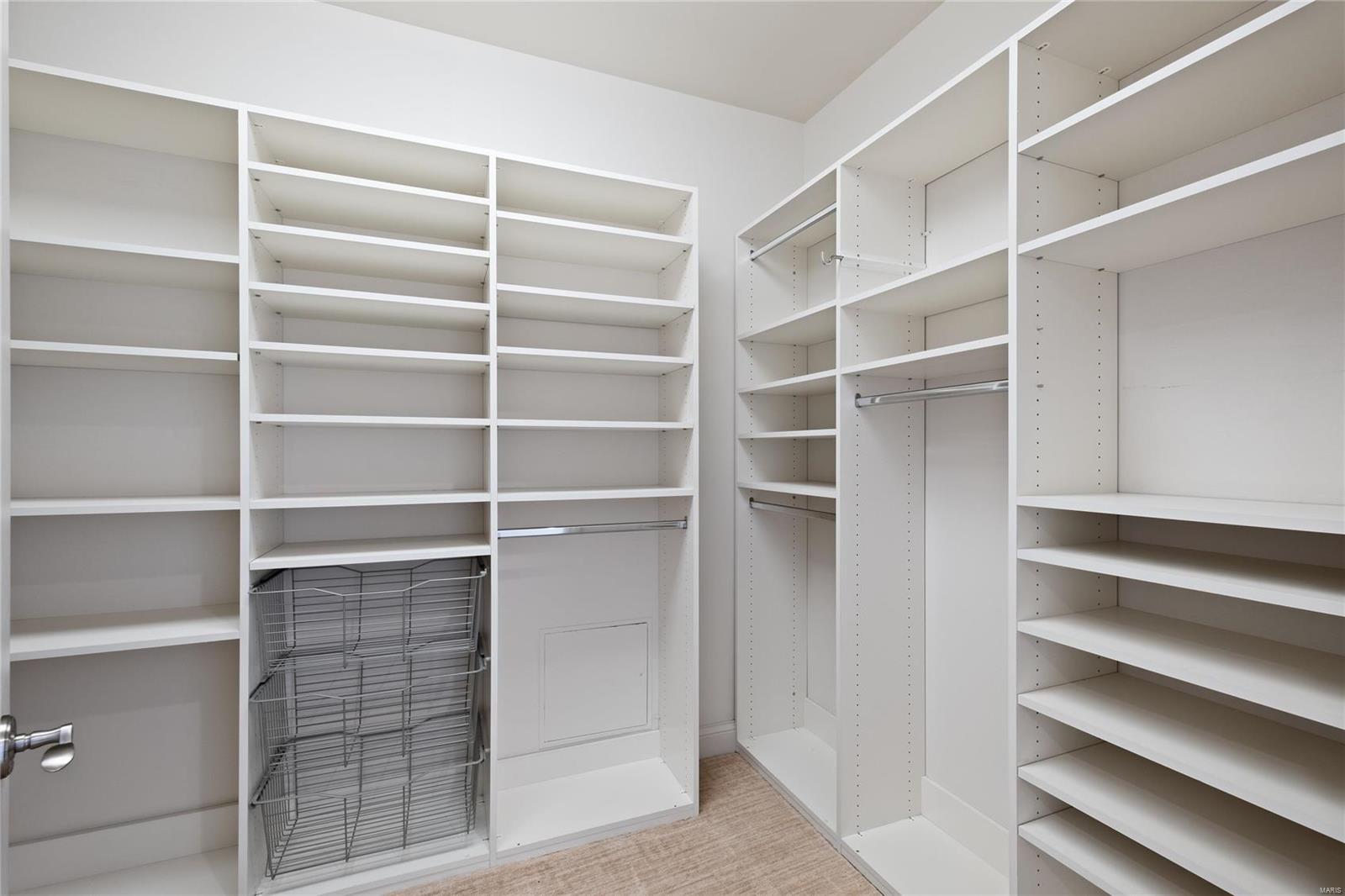 Crescent Condo - Residential