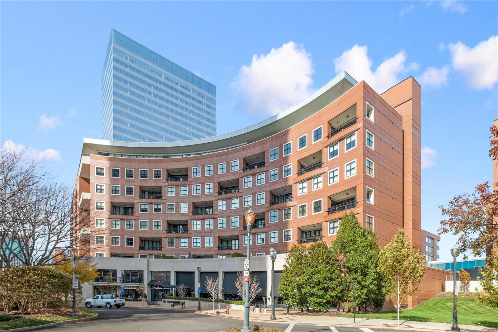 Crescent Condo - Residential