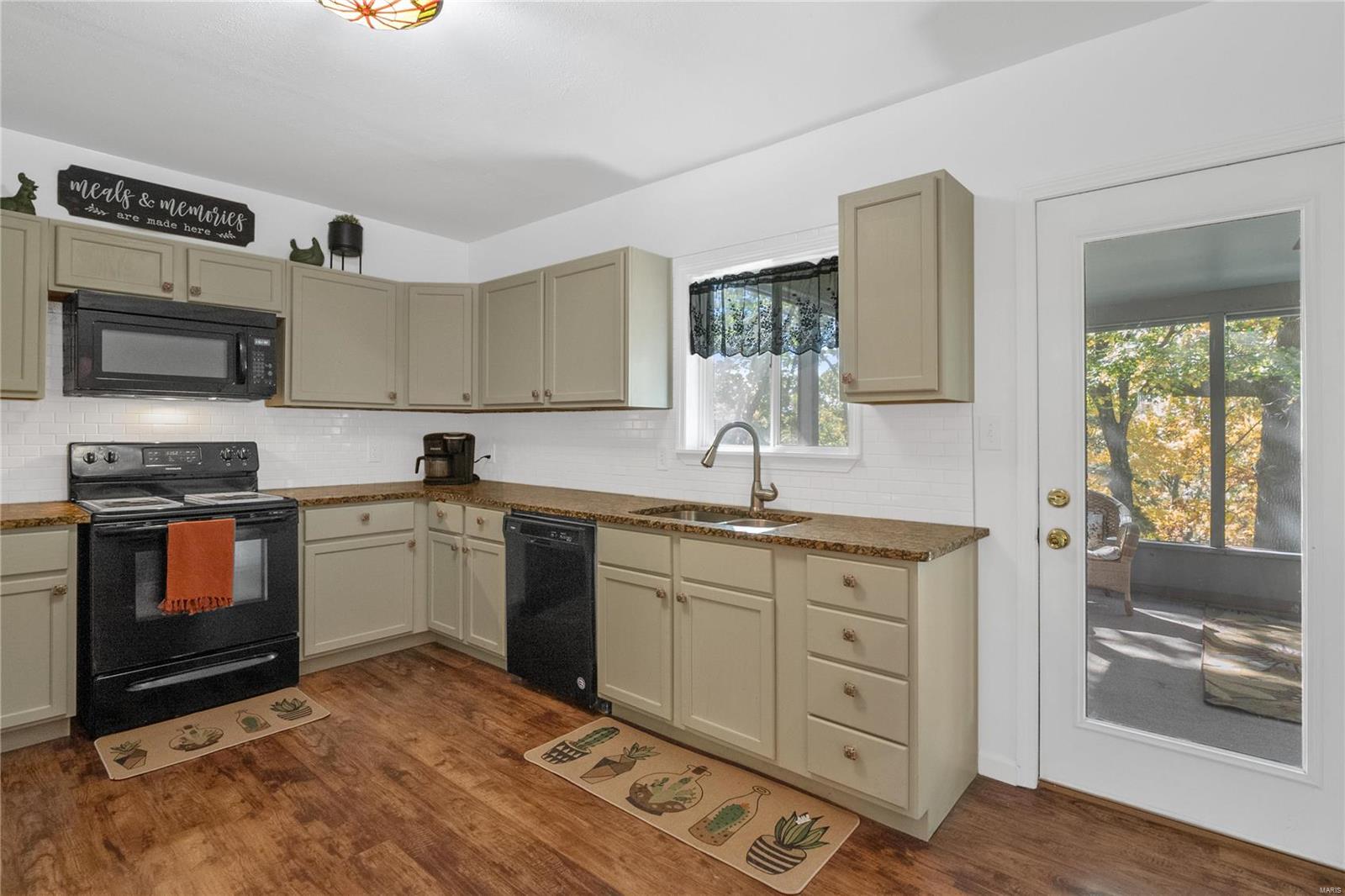 Van Meter - Residential