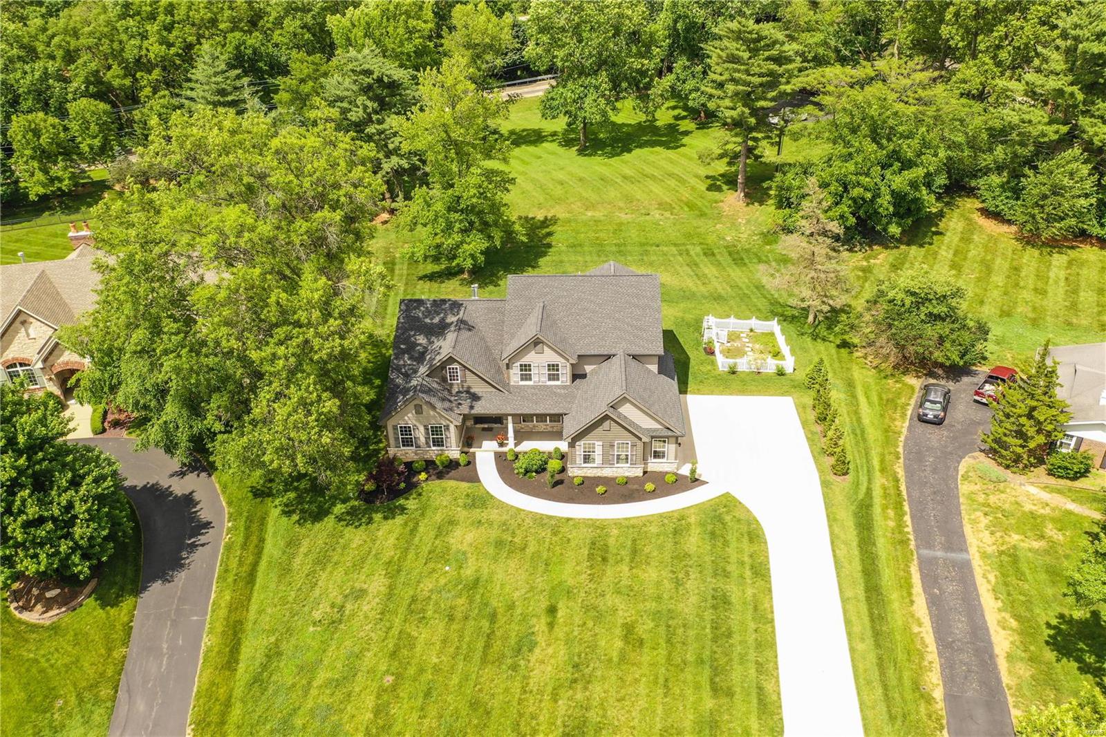 Bellecoeur 6 - Residential