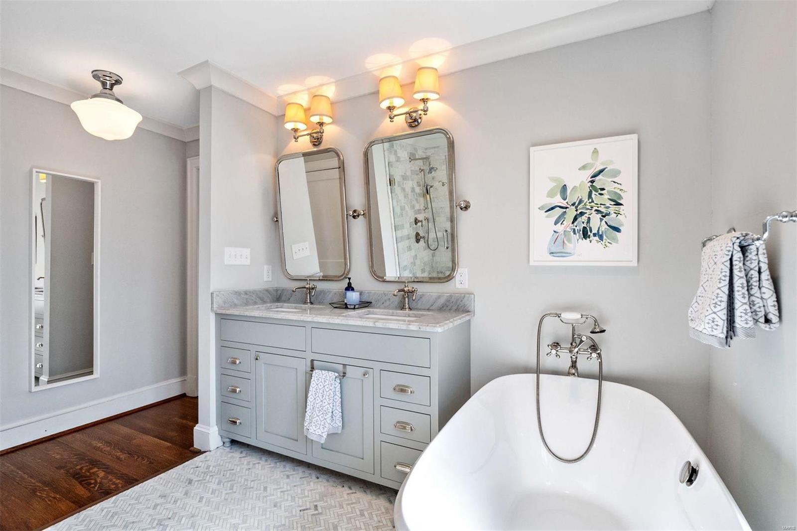 University Heights 3 - Residential