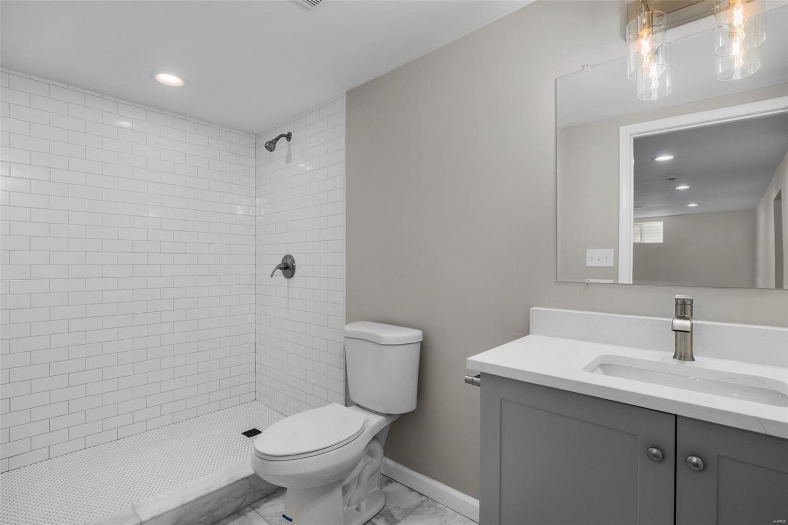 Roloff 2 Amd - Residential Lease