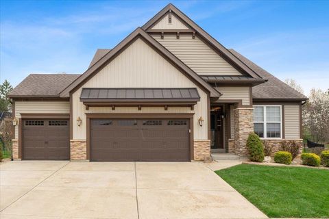 32 Hillside Manor Court St Peters MO 63376