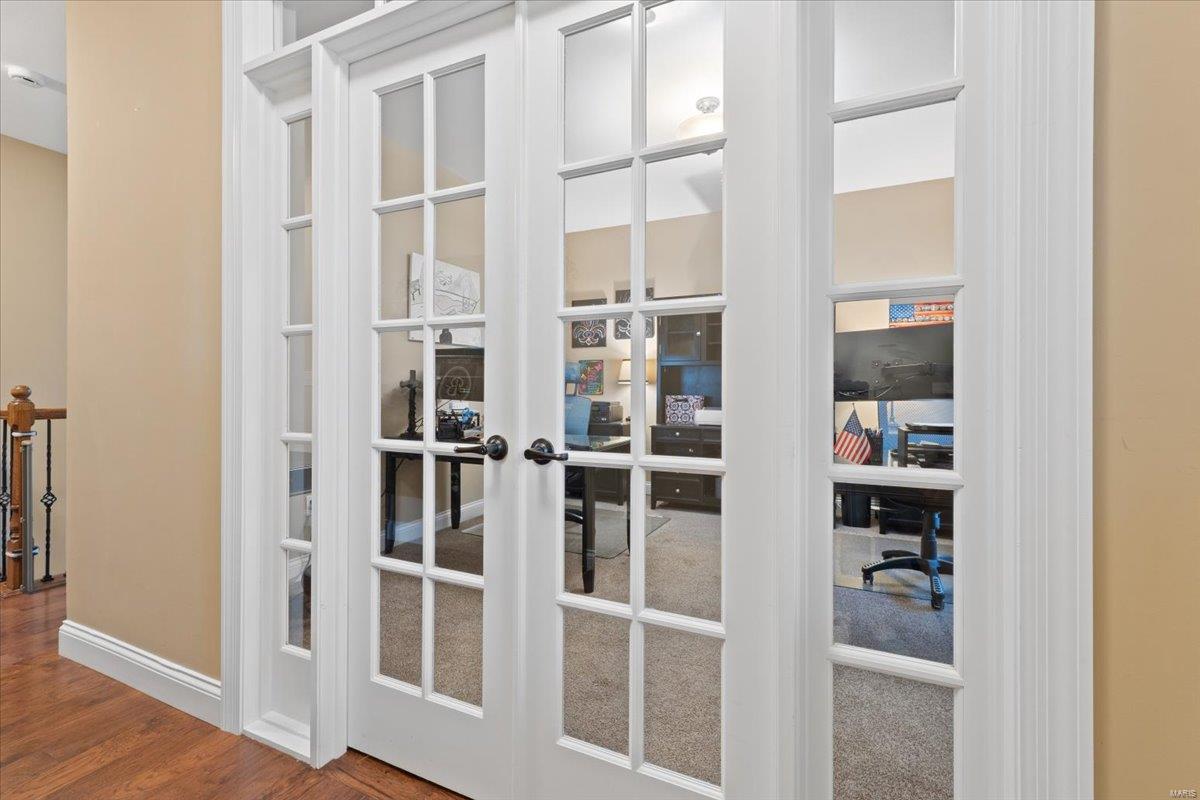 32 Hillside Manor Court