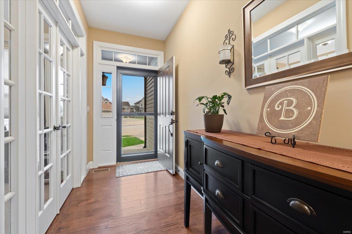 32 Hillside Manor Court