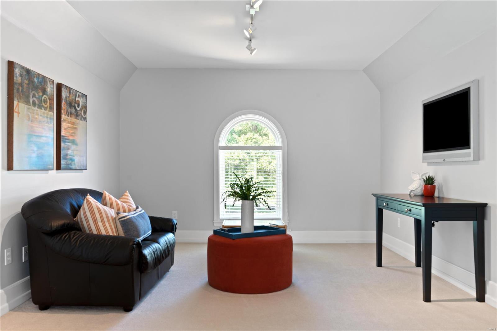 Upper Warson - Residential